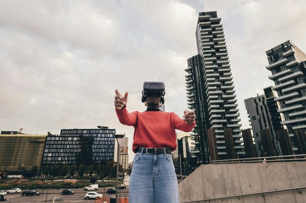 Discover the best techwear chest rigs for urban adventures